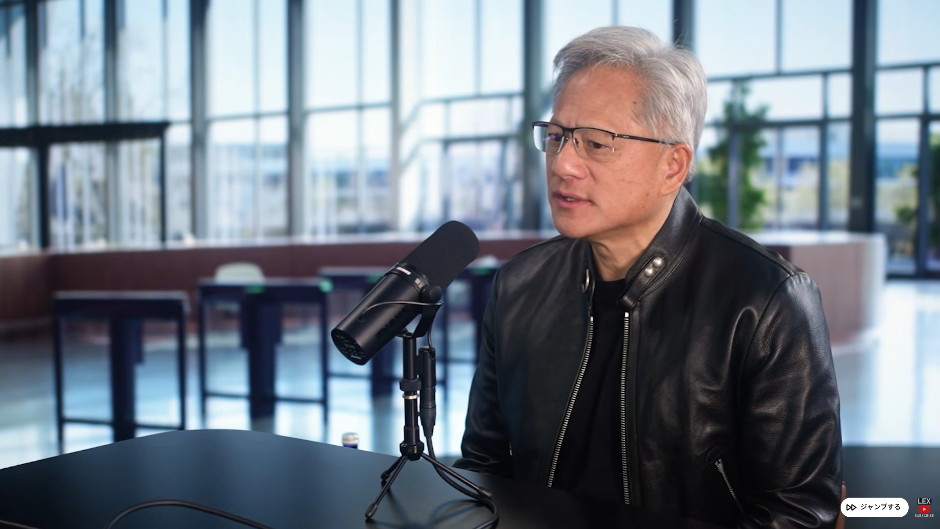 NVIDIA CEOジェンスン・フアン氏がAGI到達を語る場面